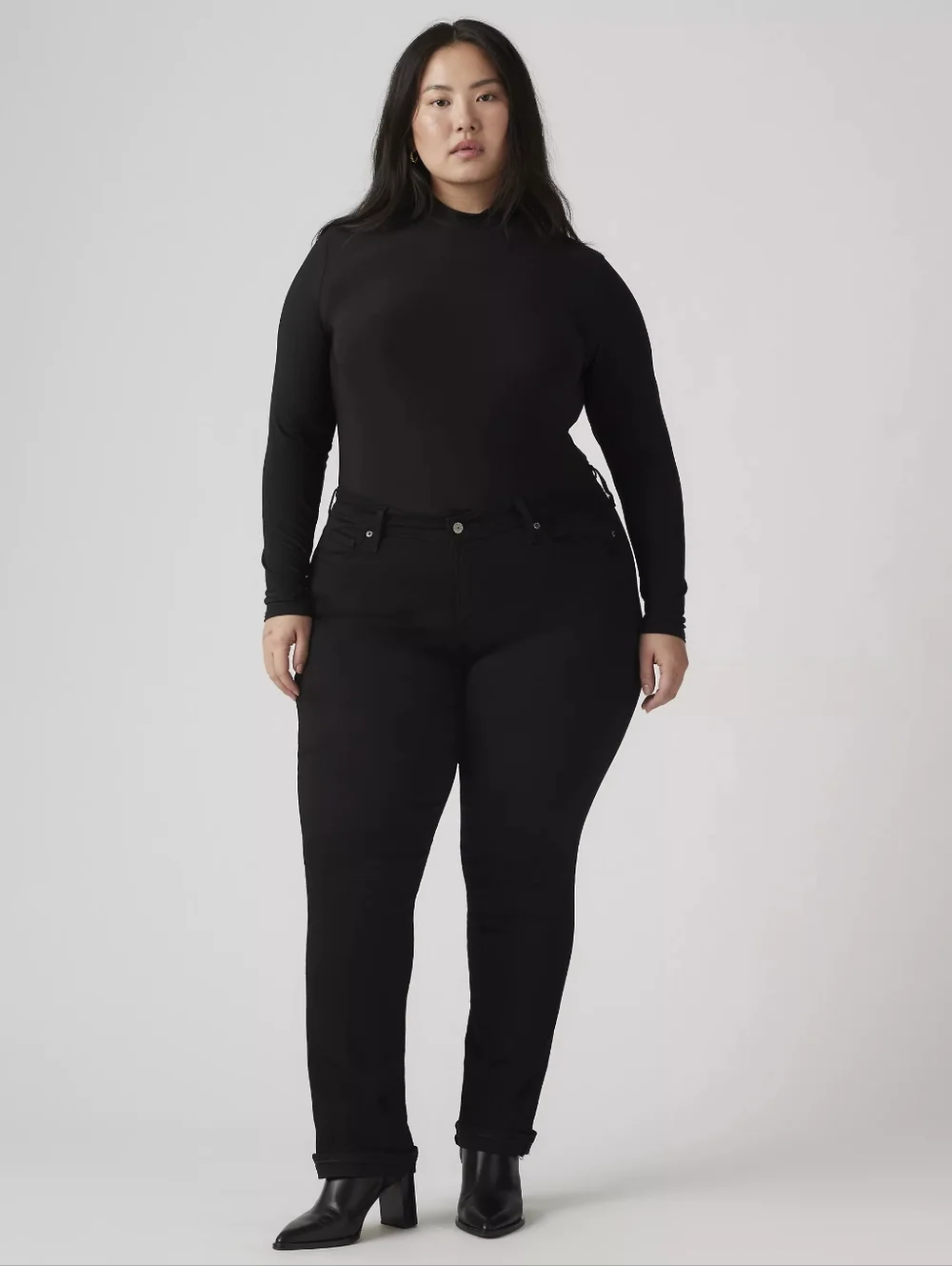 NWT Levi's Black Classic Straight Women's Jeans Plus Size 20W Short - Picture 2 of 14